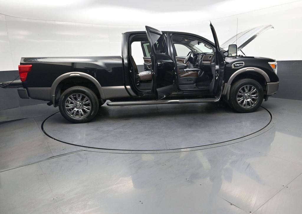 Used 2019 Nissan Titan Platinum Reserve w/ Platinum Utility Package image 46