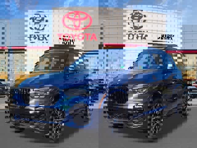 Used 2021 BMW X5 xDrive40i w/ M Sport Package