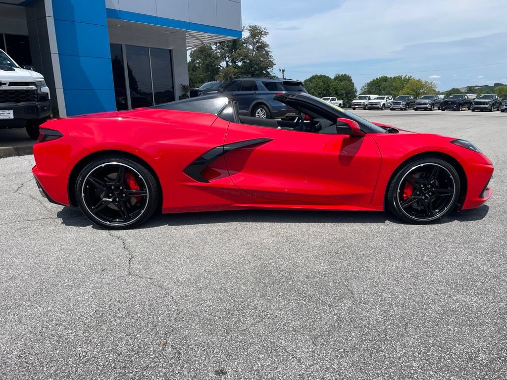 Used 2022 Chevrolet Corvette Stingray Preferred Conv w/ Battery Protection Package RWD image 37