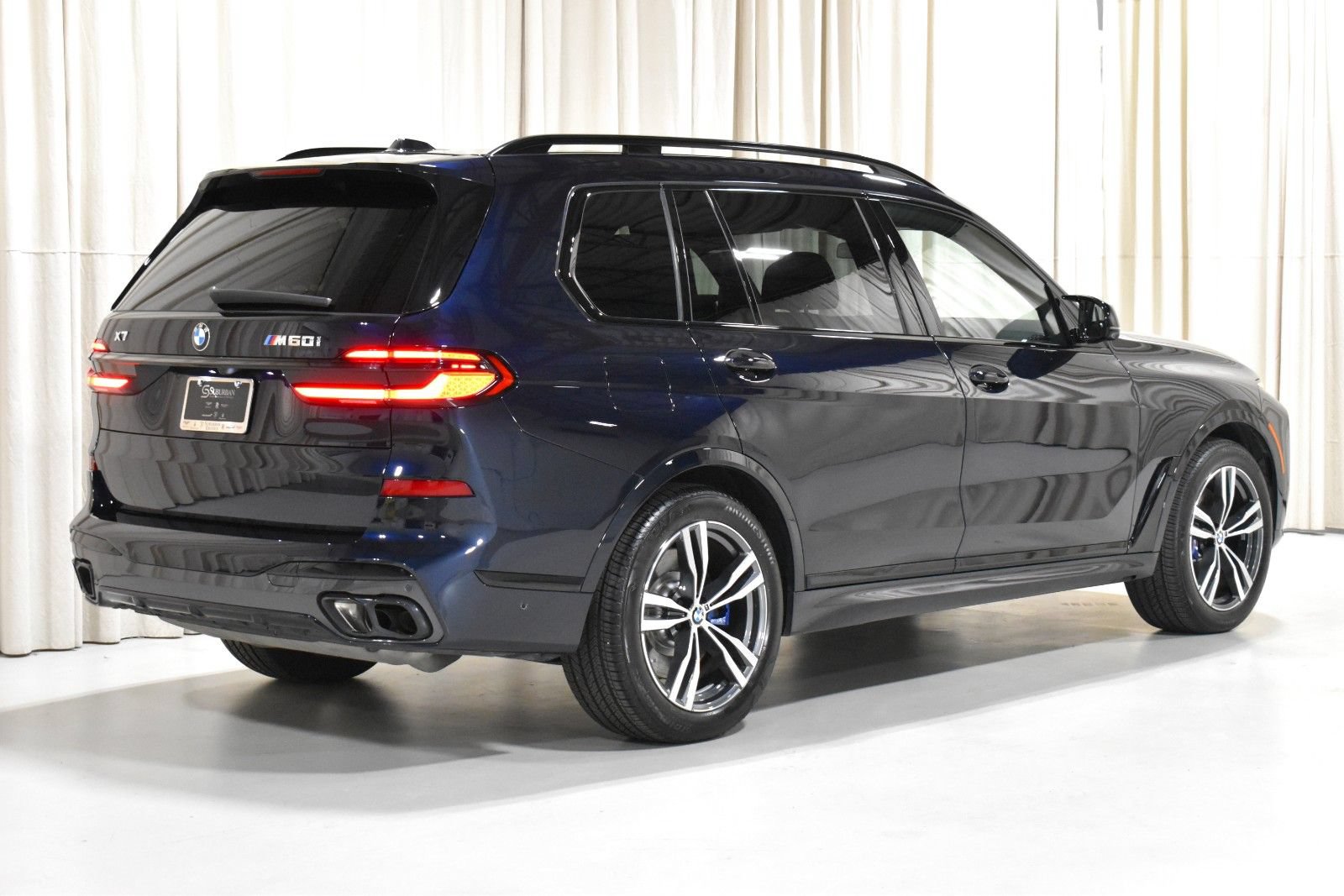Used 2026 BMW X7 M60i AWD/4WD image 5