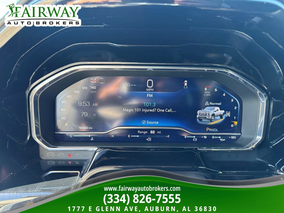 Used 2024 Chevrolet Silverado 3500 LT w/ Convenience Package image 21