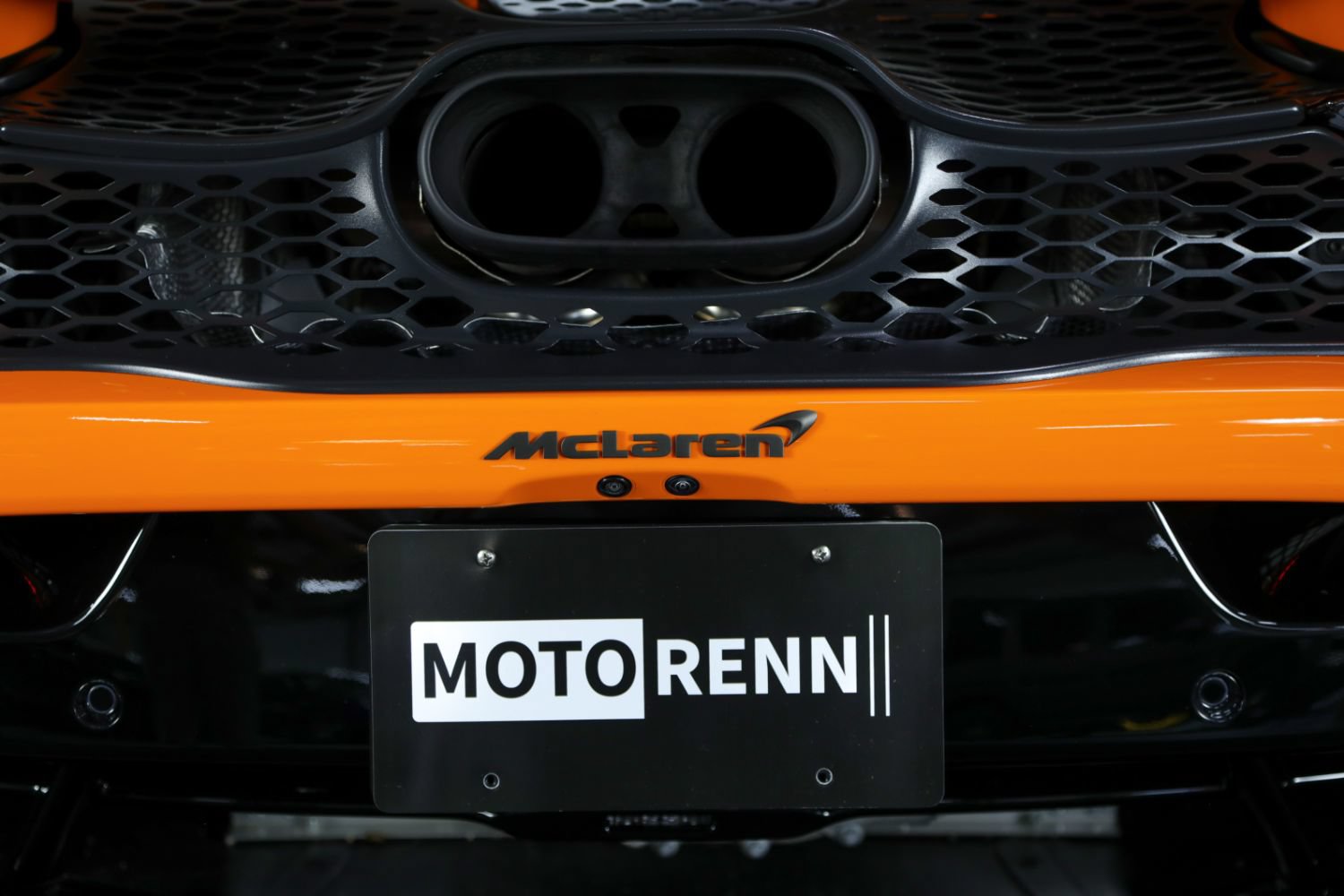 Used 2026 McLaren 750S Spider RWD image 23