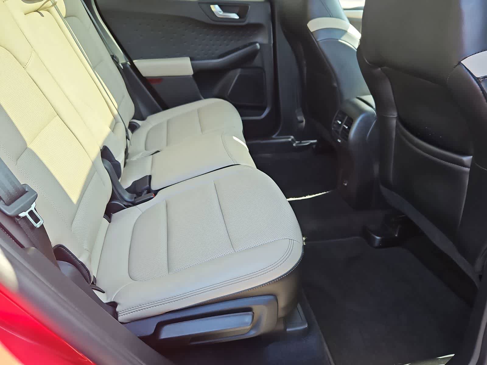 Used 2020 Ford Escape SE Sport AWD/4WD image 21