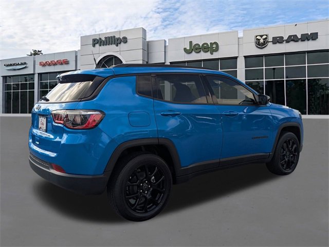 New 2026 Jeep Compass Latitude image 4