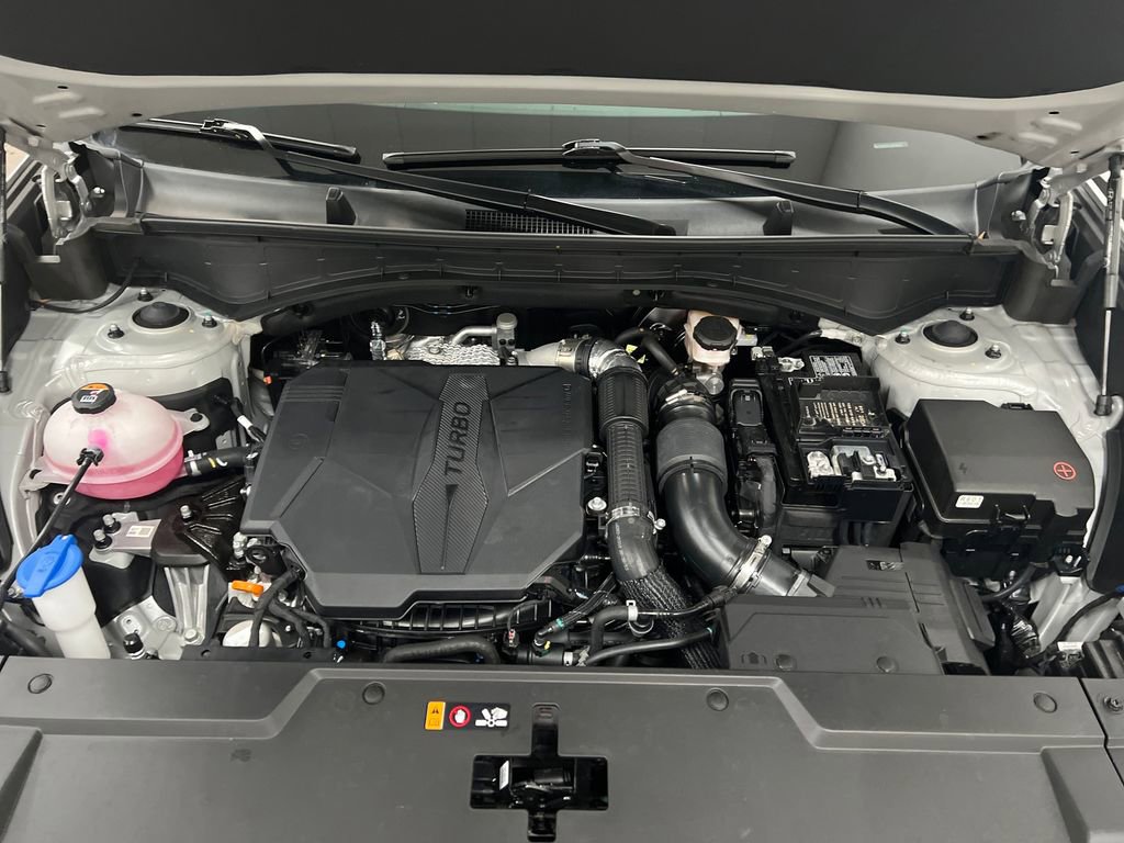 Used 2024 Hyundai Santa Fe Limited image 24