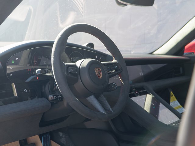 New 2026 Porsche Taycan GTS image 4