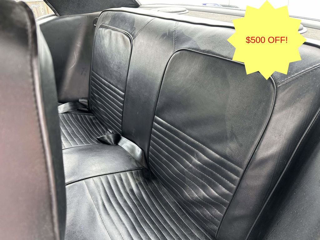 Used 2015 Ford Mustang Premium RWD image 15