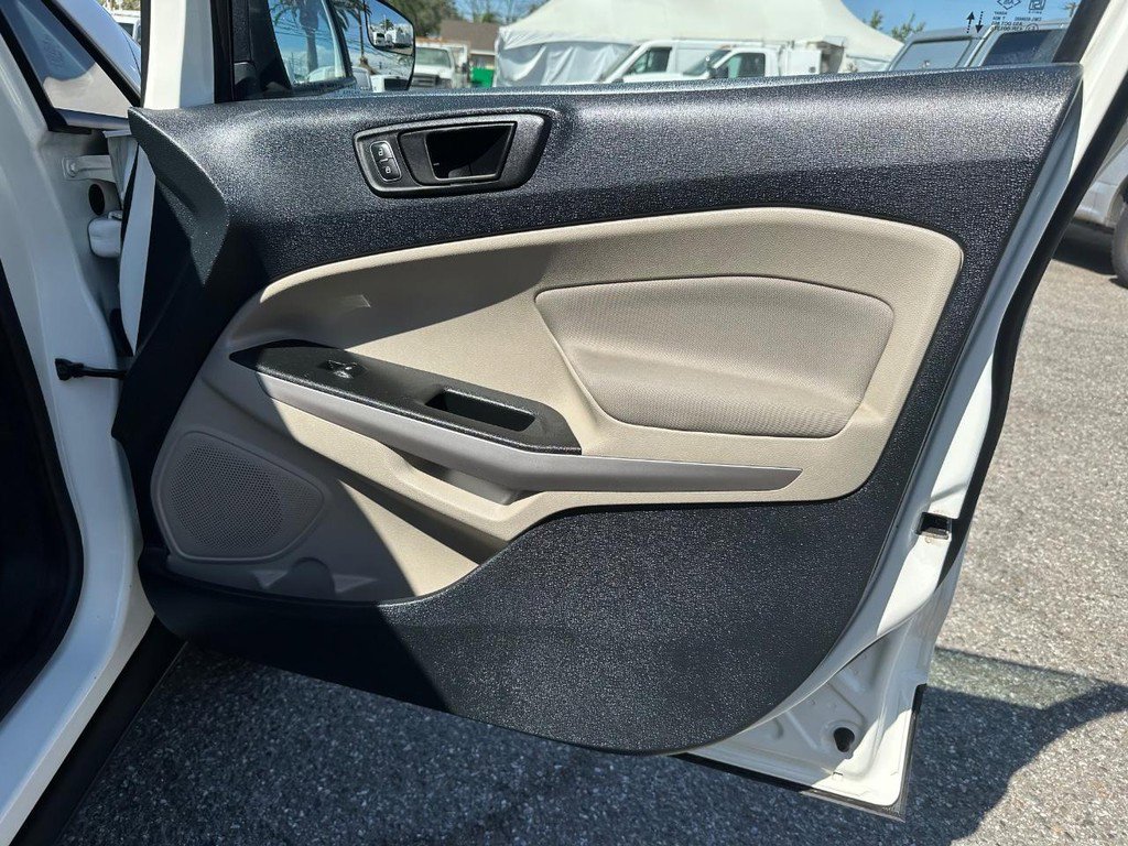 Used 2022 Ford EcoSport S AWD/4WD image 18