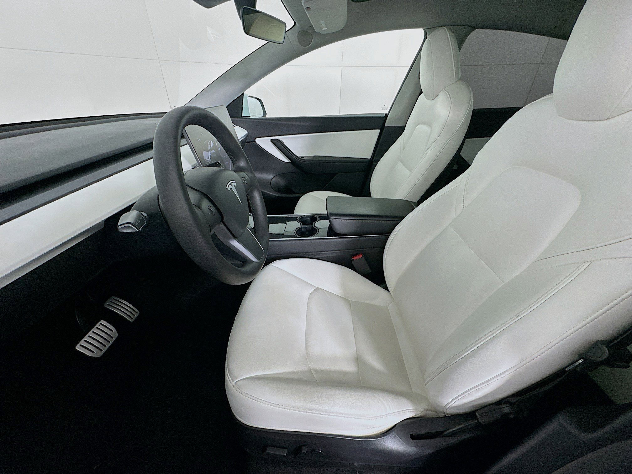 Used 2020 Tesla Model Y Performance image 13
