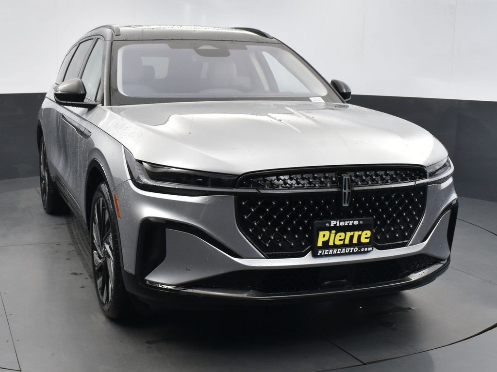 New 2026 Lincoln Nautilus Reserve w/ Jet Appearance Package image 1