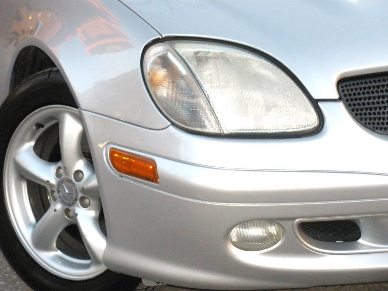 Used 2003 Mercedes-Benz SLK 320 image 5