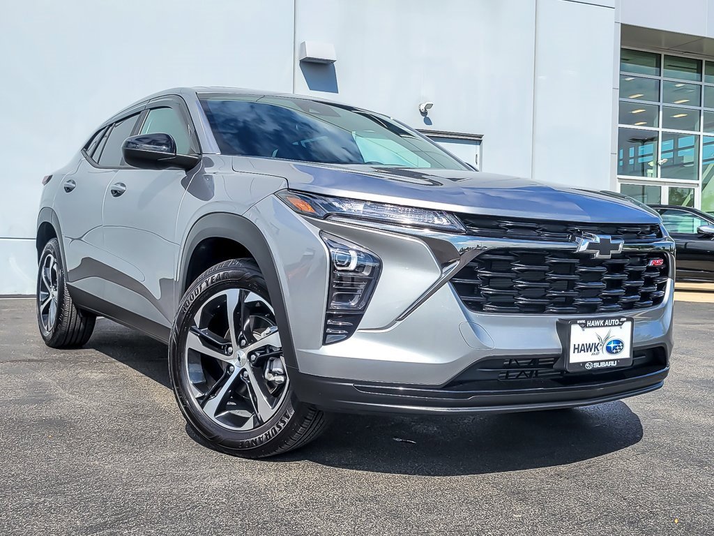 Used 2025 Chevrolet Trax RS w/ Sunroof Package