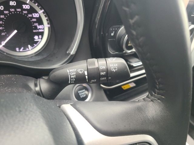 Used 2024 Toyota Highlander XLE image 24