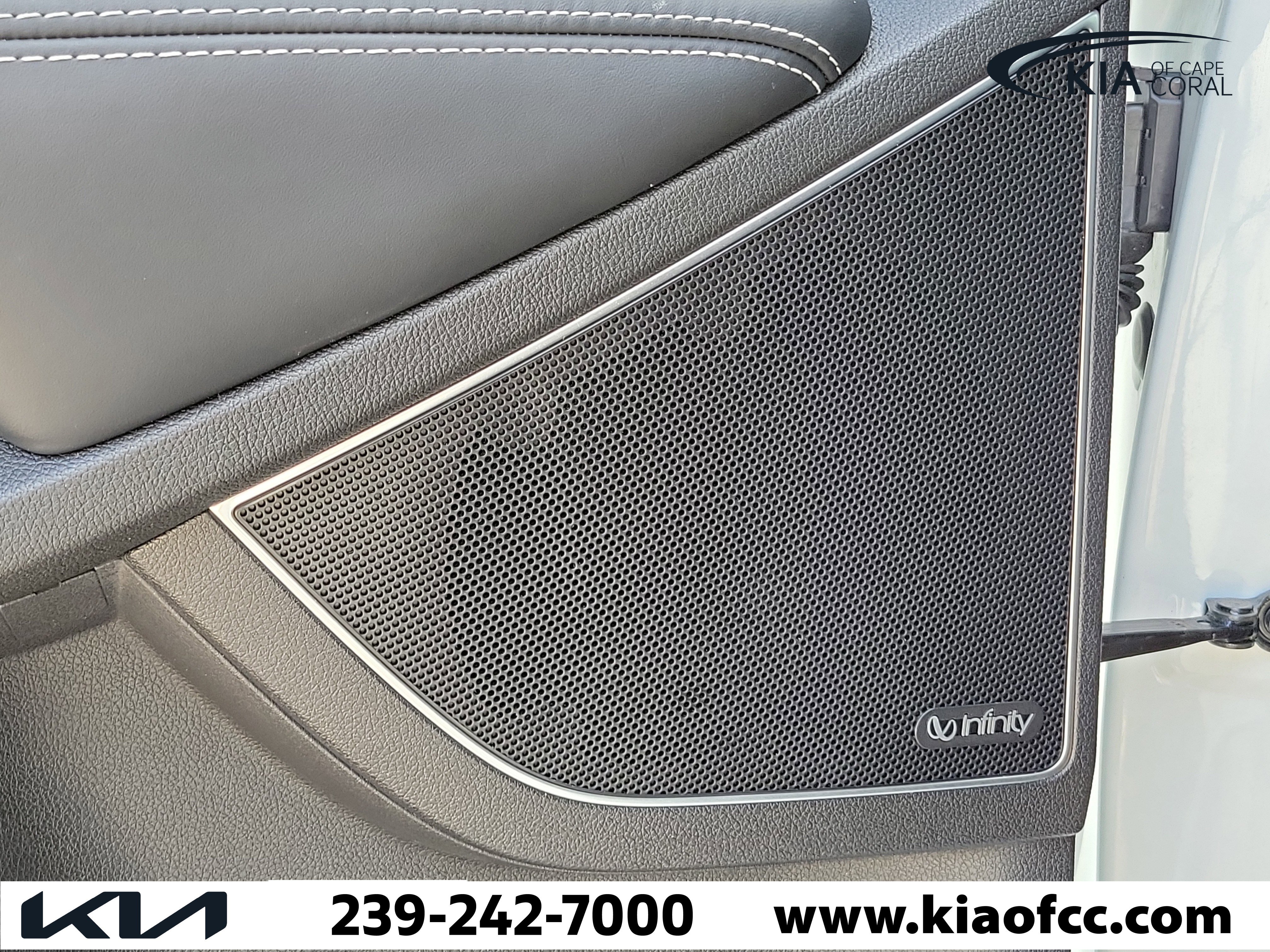 Used 2016 Kia Sorento SX AWD/4WD image 13