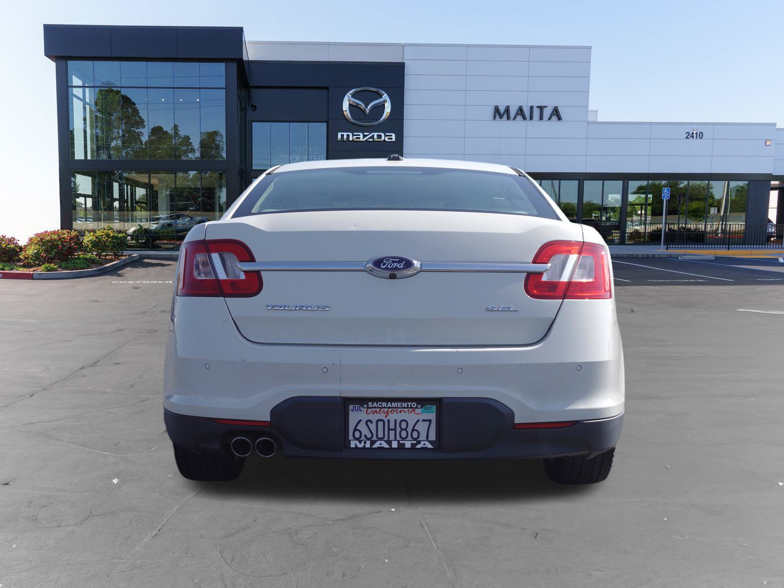 Used 2012 Ford Taurus SEL FWD image 4