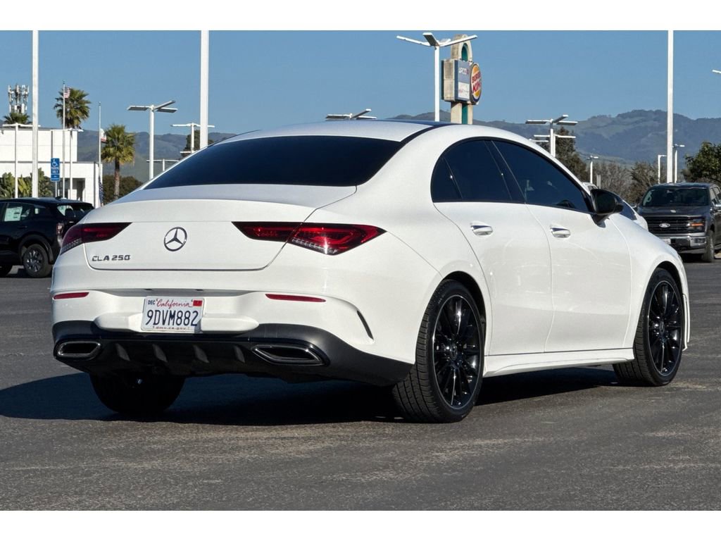 Used 2023 Mercedes-Benz CLA 250 image 4