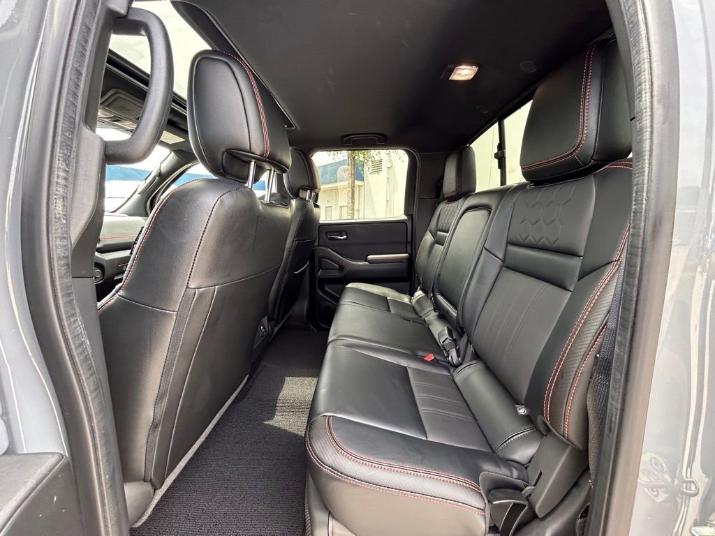 Used 2023 Nissan Frontier PRO-4X w/ Pro-4X Premium Package image 33