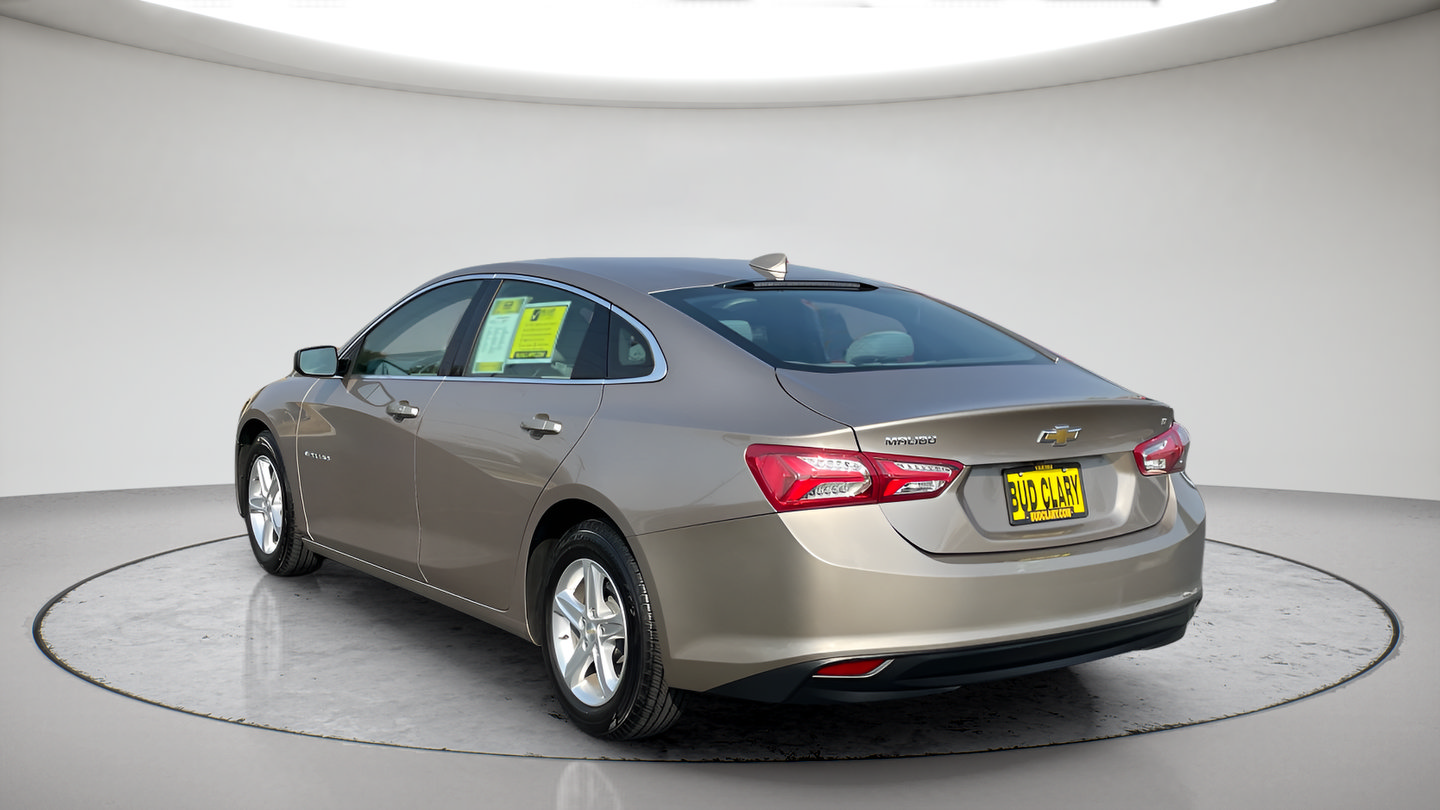 Used 2022 Chevrolet Malibu LT FWD image 5