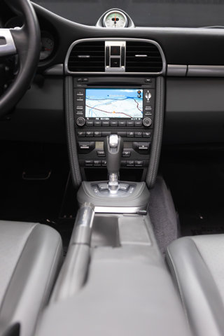 Used 2011 Porsche 911 Turbo S AWD/4WD image 91