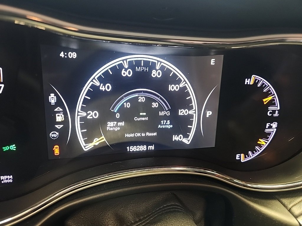 Used 2014 Jeep Grand Cherokee Summit image 3