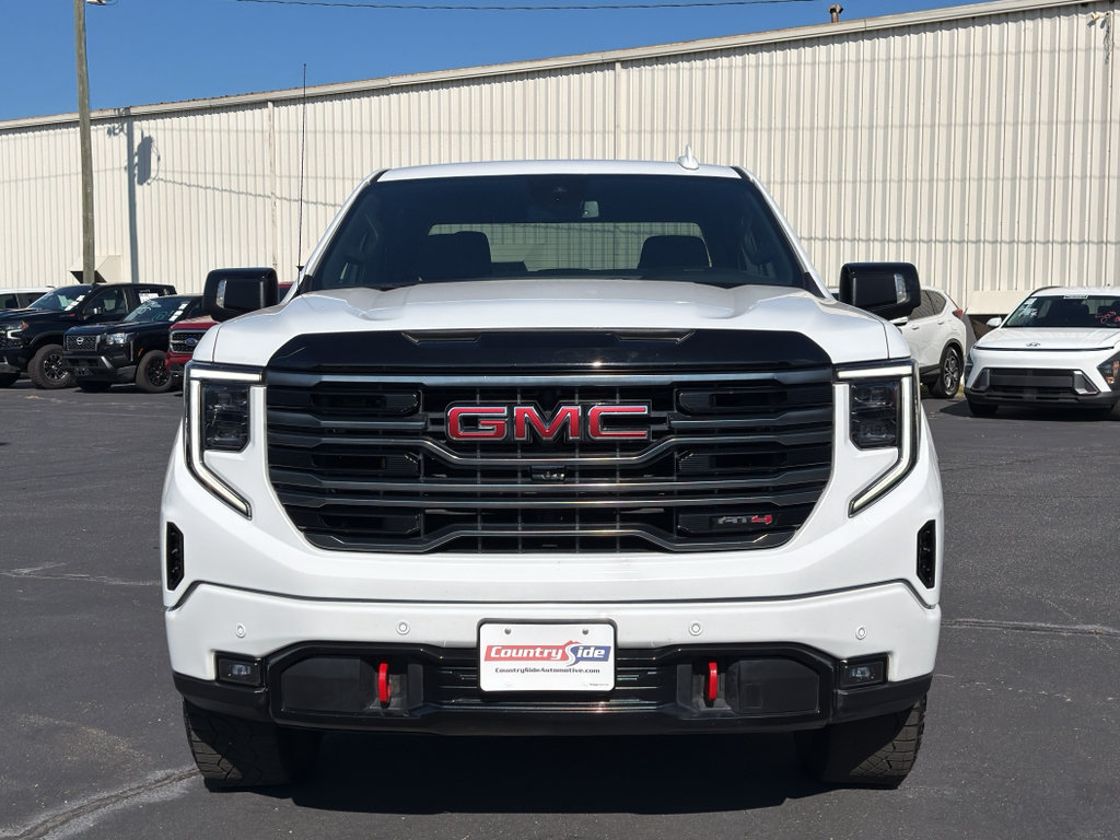 Used 2025 GMC Sierra 1500 AT4 AWD/4WD image 3