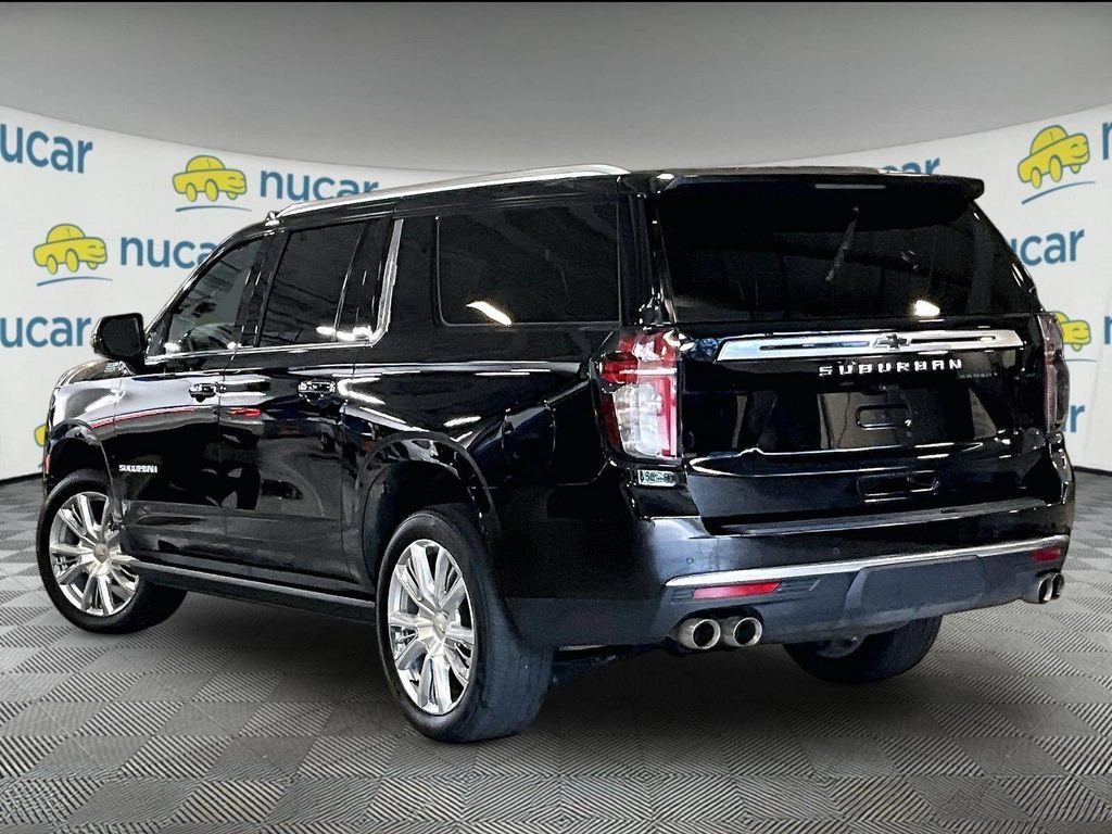 Used 2023 Chevrolet Suburban High Country AWD/4WD image 4