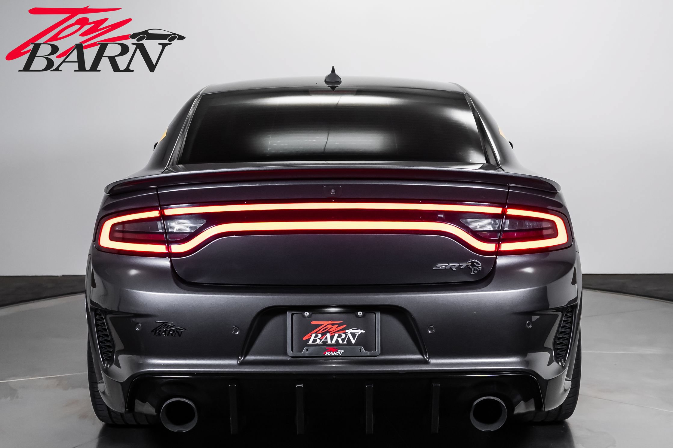 Used 2023 Dodge Charger SRT Hellcat w/ Harman/Kardon Audio Group RWD image 4