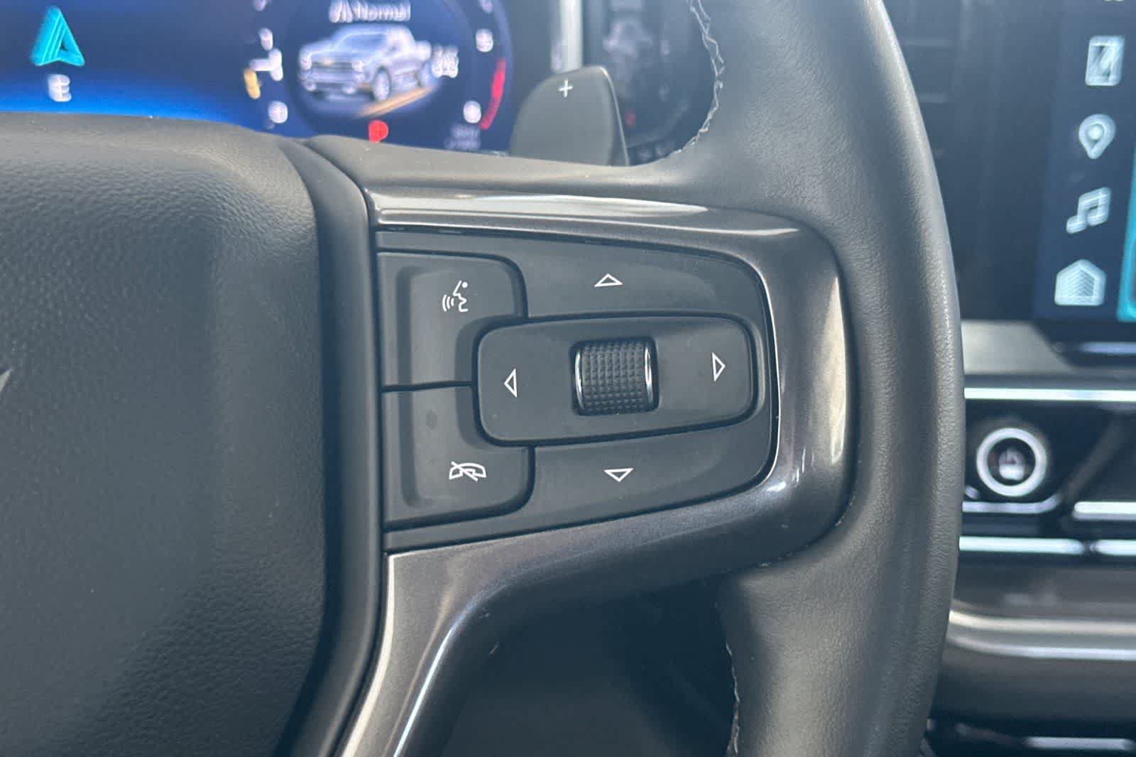 Used 2024 Chevrolet Silverado 1500 High Country w/ Midnight Edition AWD/4WD image 27