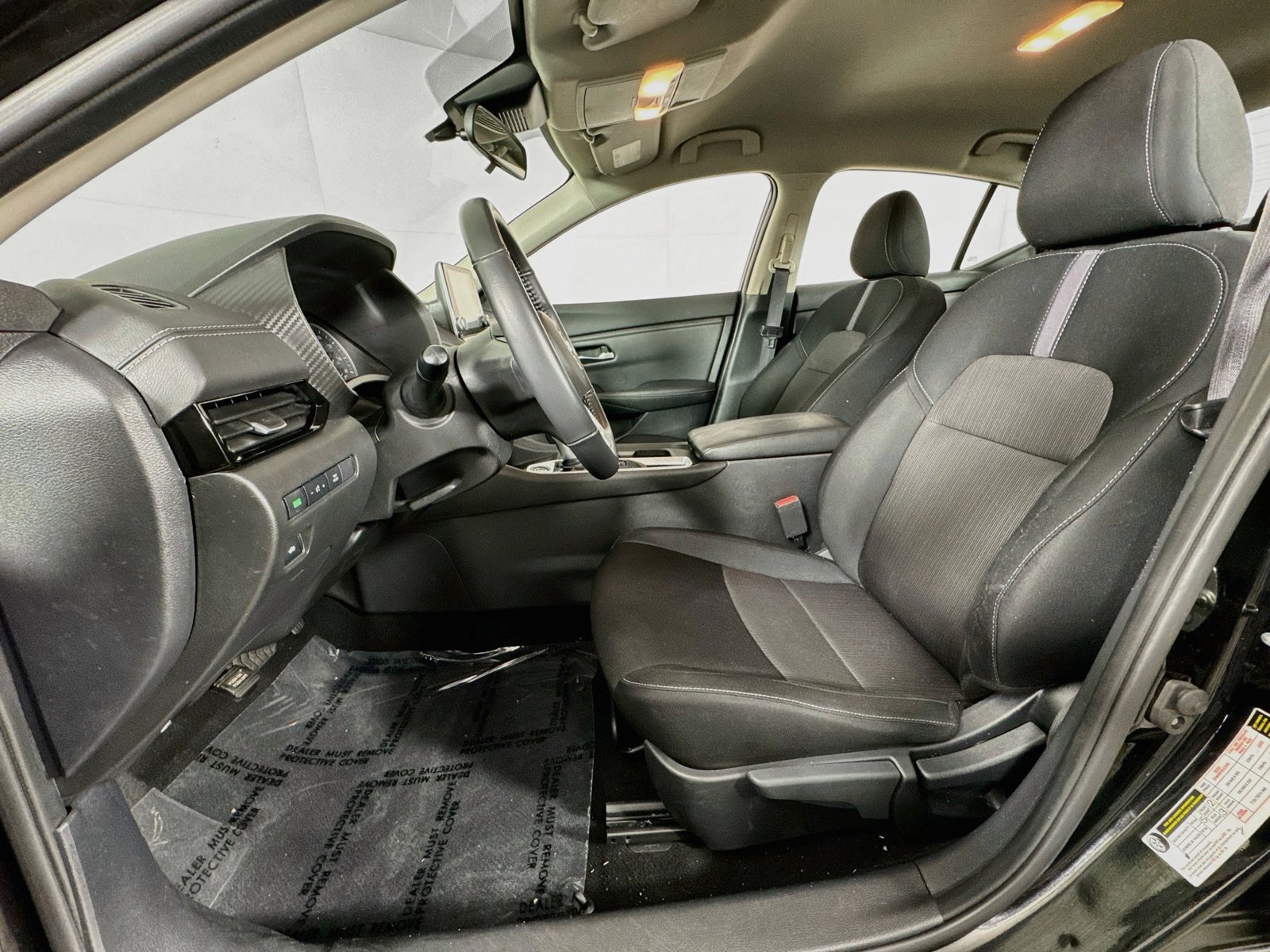 Used 2022 Nissan Sentra SV FWD image 12