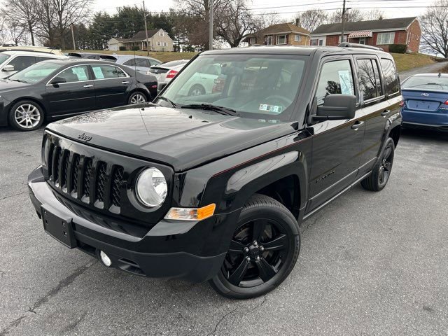 Used 2015 Jeep Patriot Sport image 2