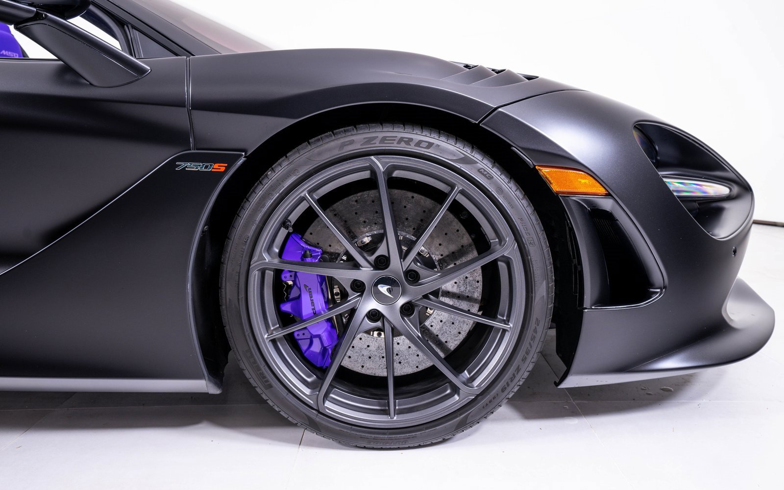 Used 2024 McLaren 750S Spider image 21
