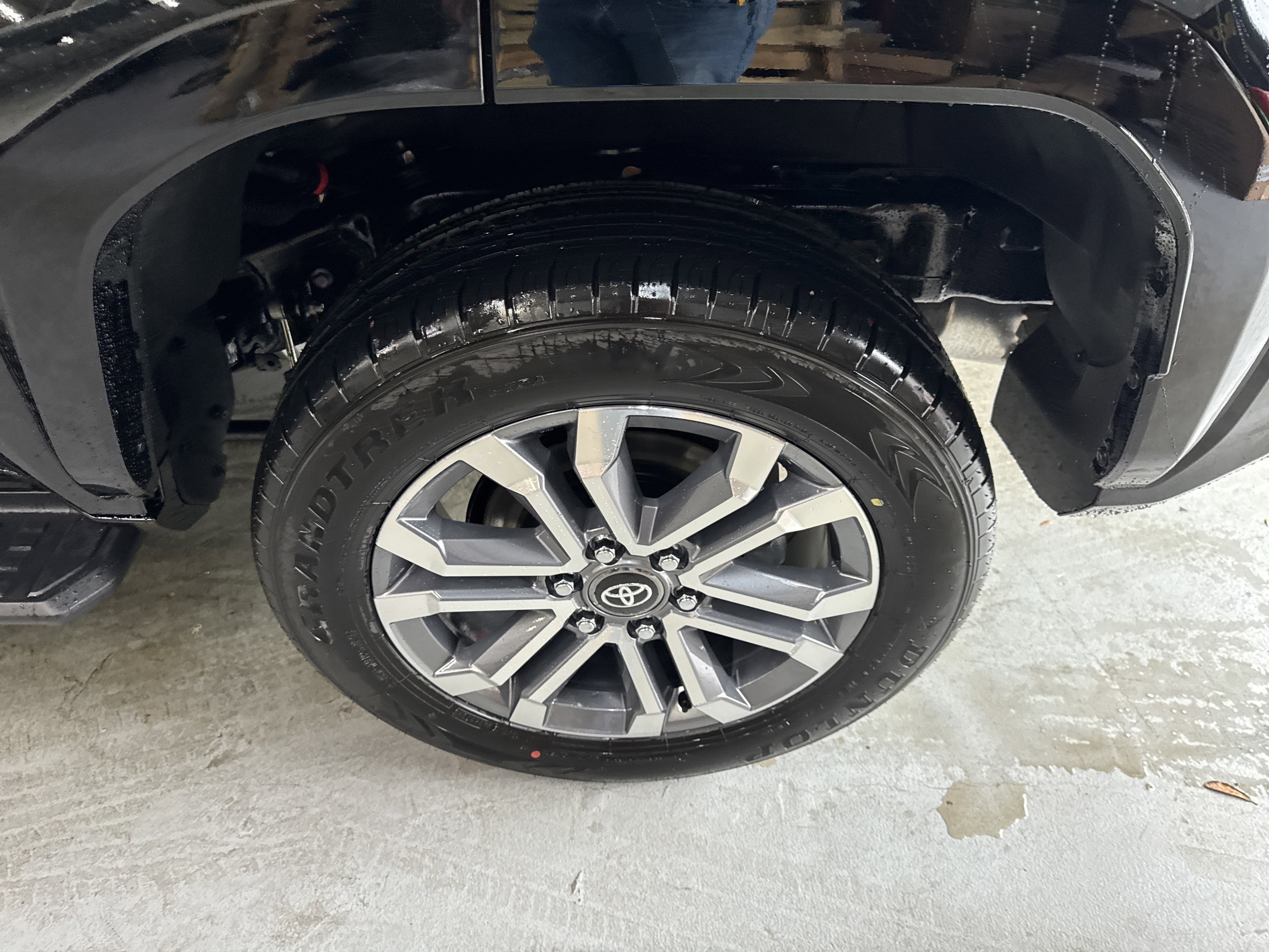 New 2026 Toyota 4Runner Limited AWD/4WD image 12