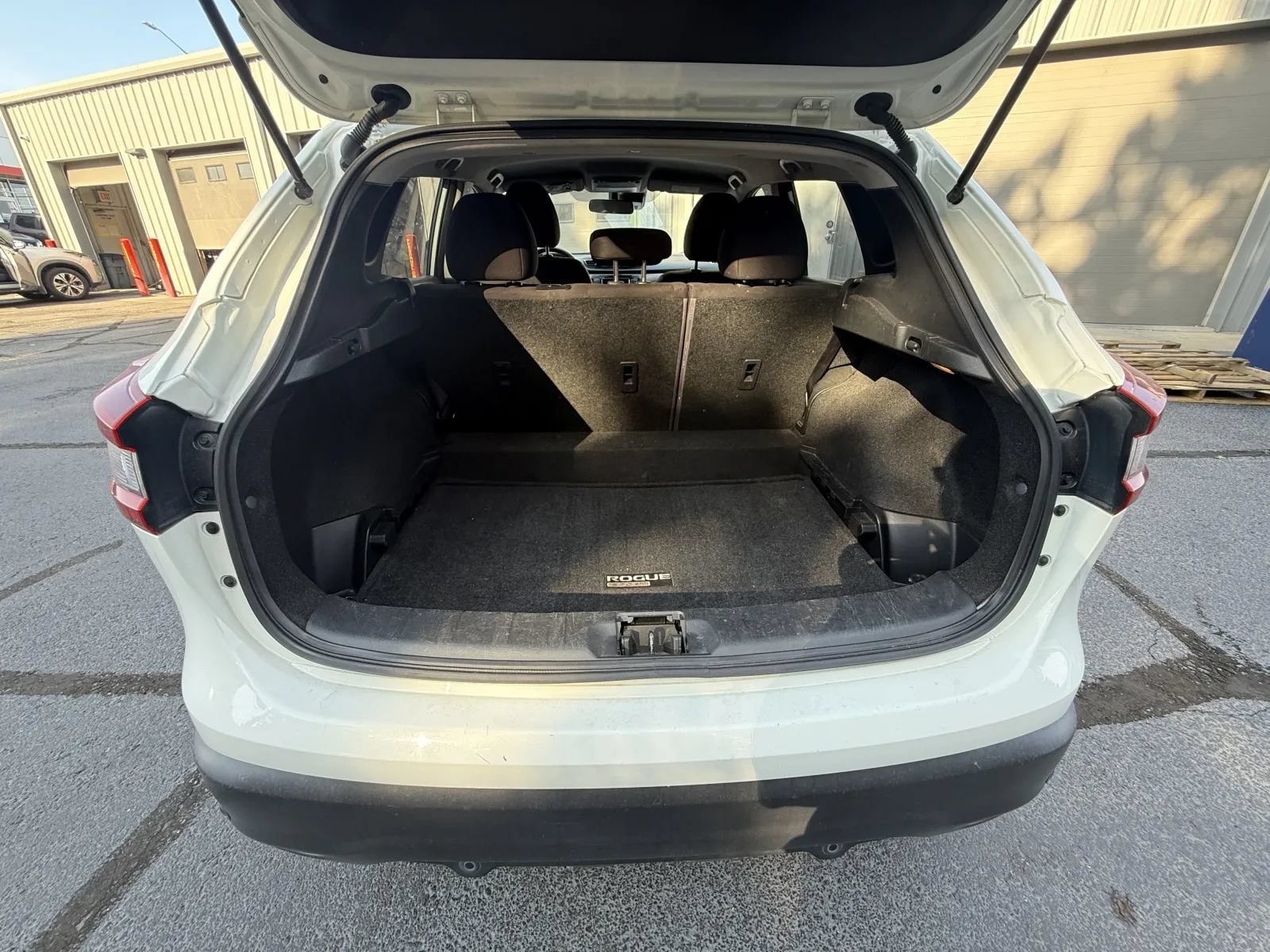 Used 2022 Nissan Rogue Sport S AWD/4WD image 10