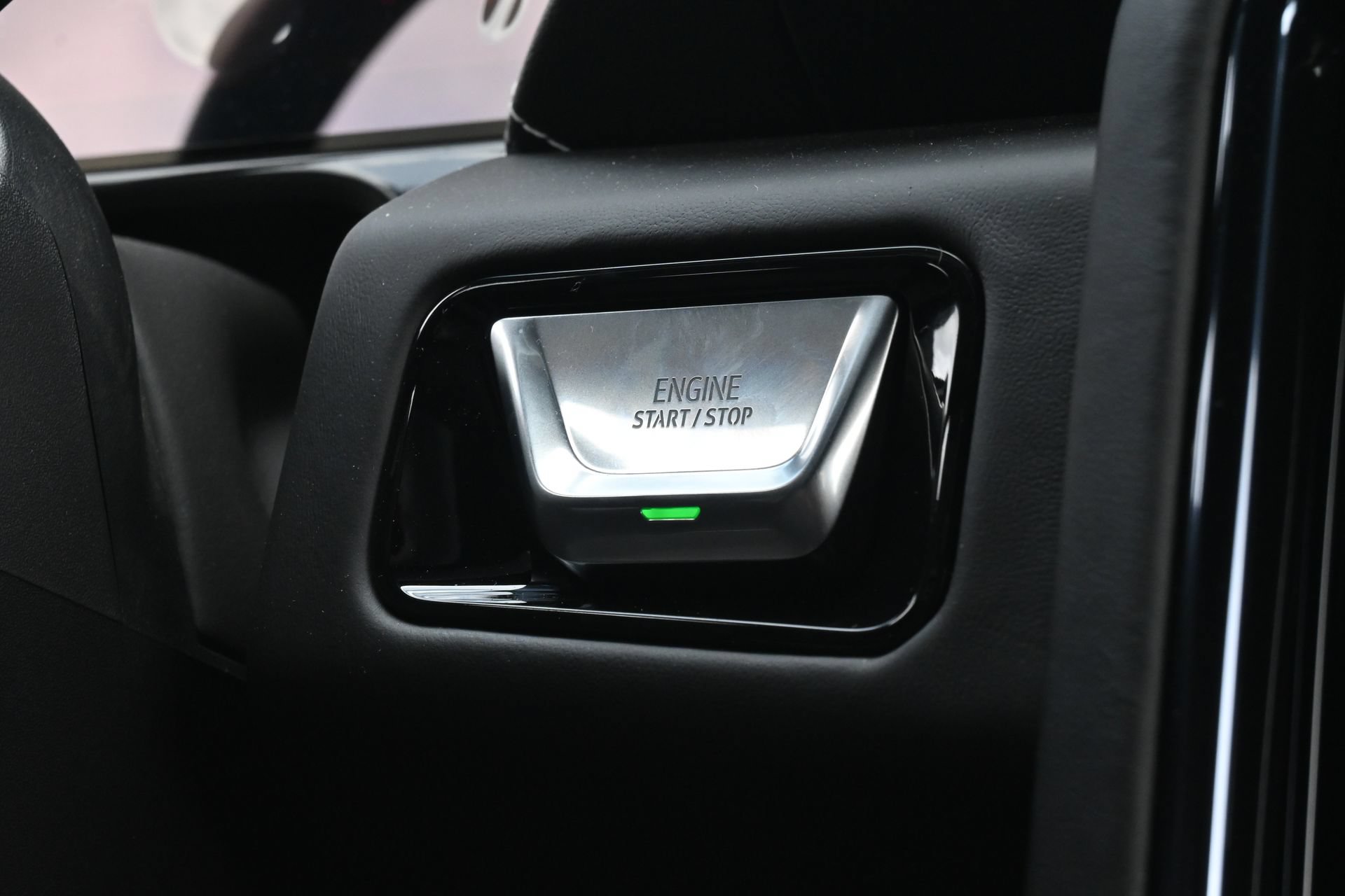 Used 2026 GMC Yukon AT4 Ultimate AWD/4WD image 16