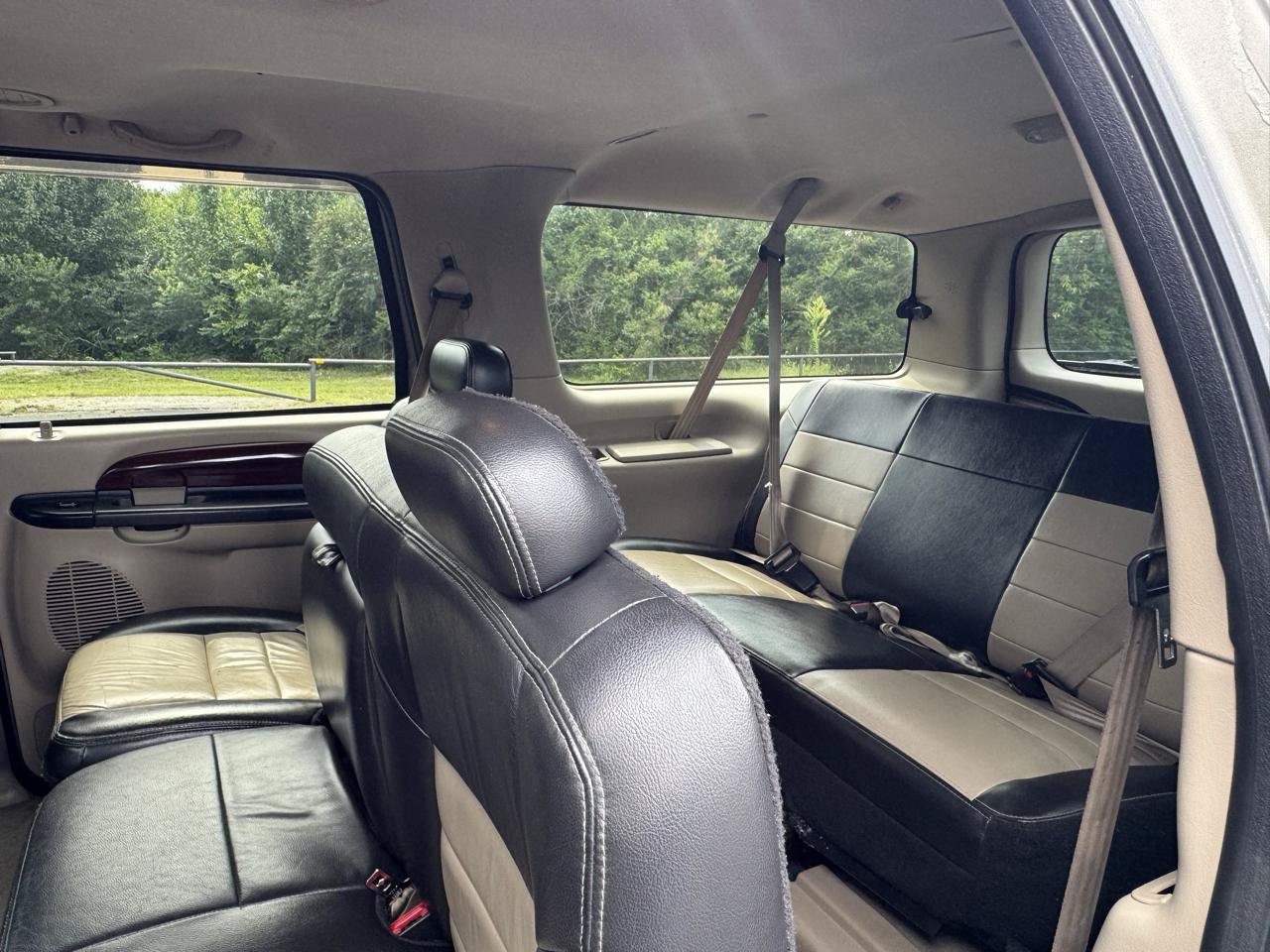 Used 2005 Ford Excursion Eddie Bauer AWD/4WD image 14