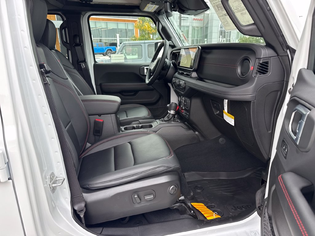 New 2027 Jeep Wrangler Unlimited Rubicon AWD/4WD image 30