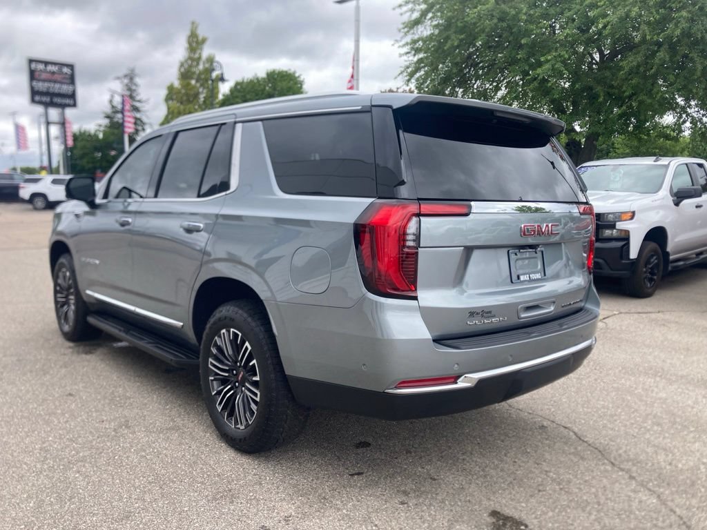 Used 2025 GMC Yukon Elevation AWD/4WD image 7