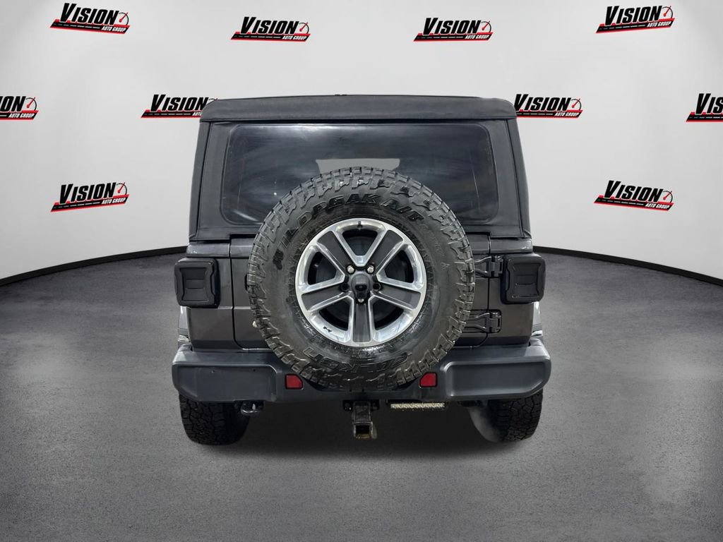 Used 2018 Jeep Wrangler Unlimited Sahara image 6