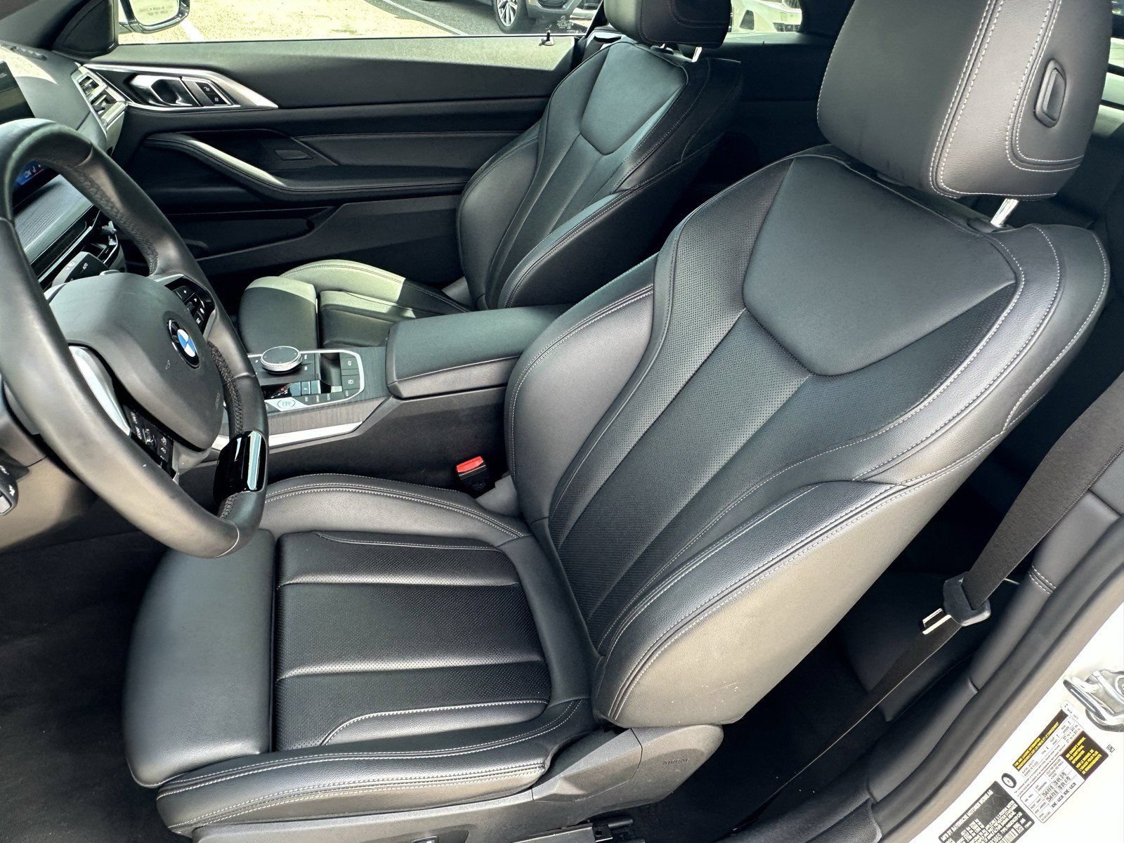 Certified 2025 BMW 430i Convertible w/ Premium Package RWD image 12