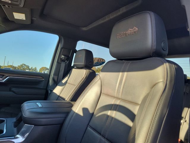 Certified 2024 Chevrolet Silverado 2500 High Country w/ High Country Premium Package image 7
