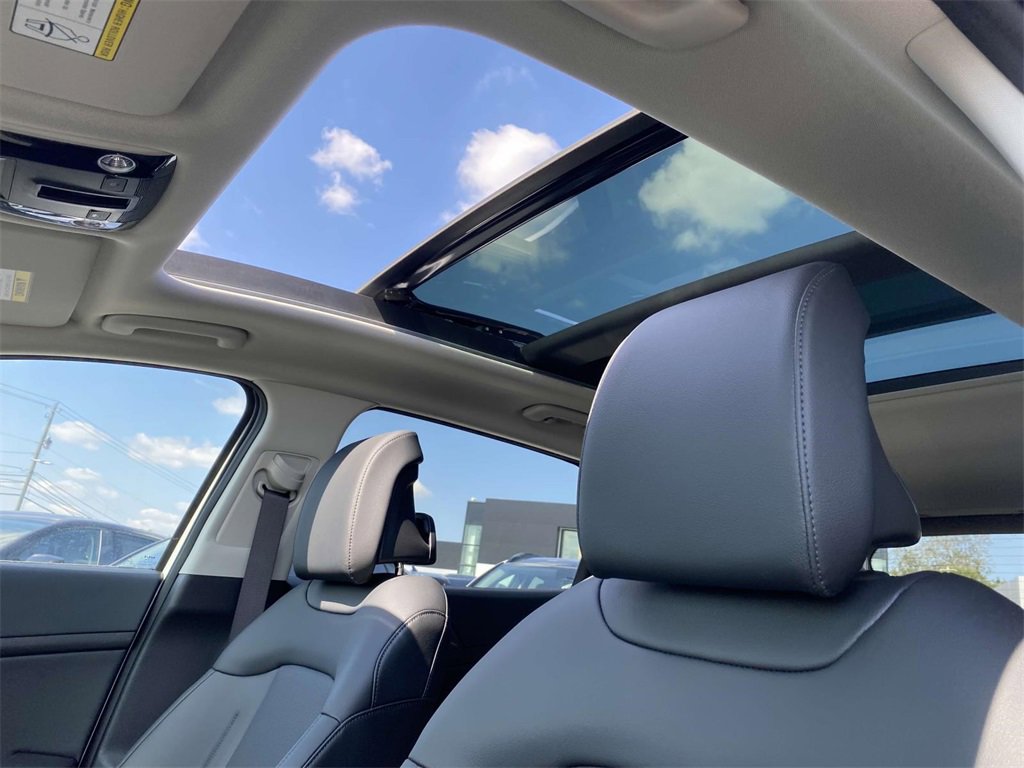 New 2024 Kia Sportage EX w/ EX Premium Package image 14