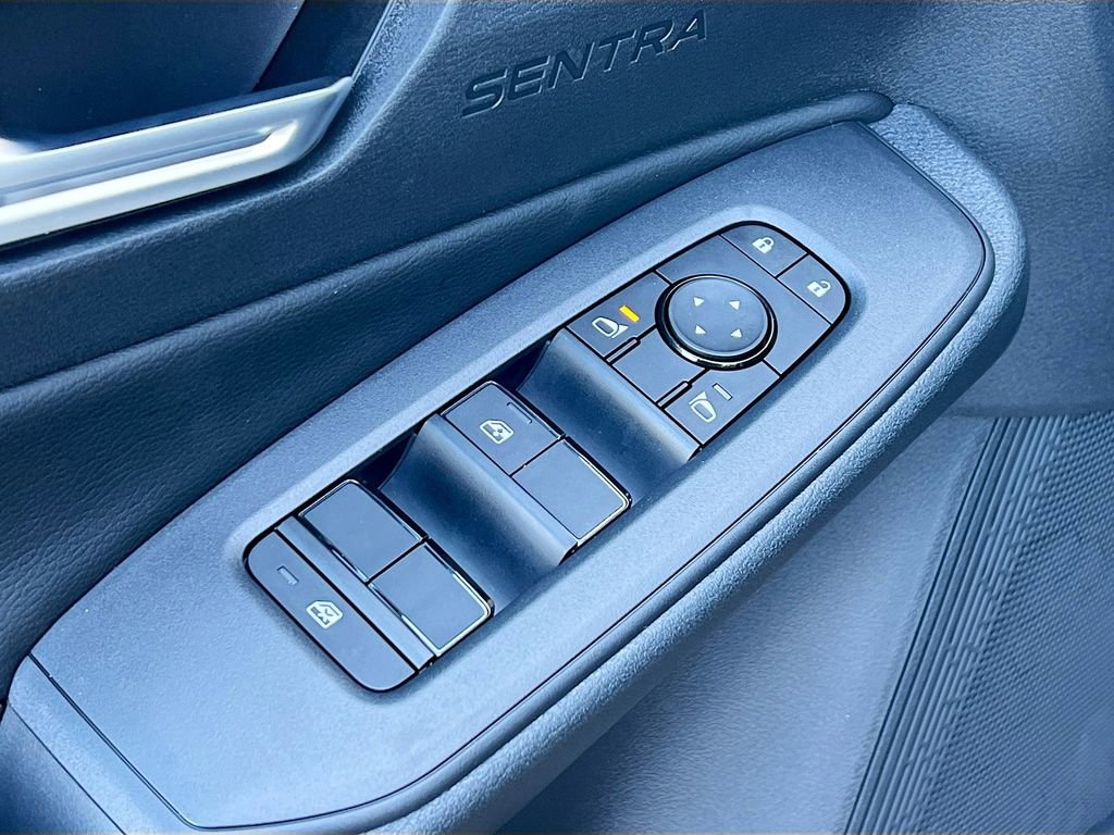 New 2026 Nissan Sentra SV w/ SV Convenience Package FWD image 17