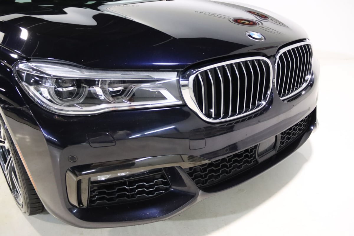 Used 2019 BMW 750i RWD image 28