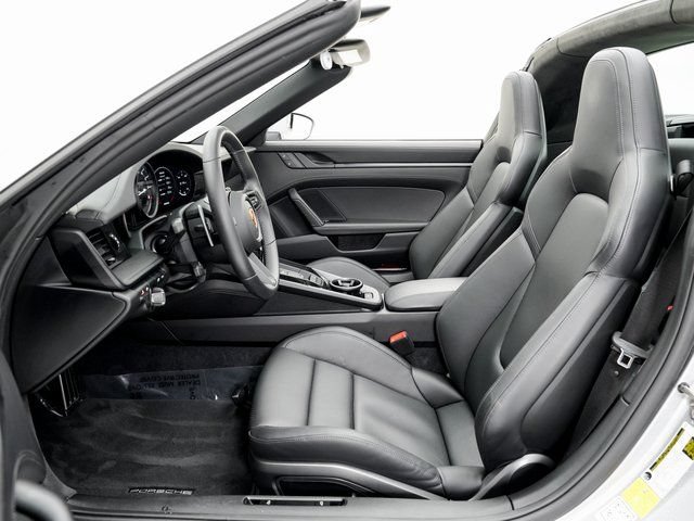 Certified 2024 Porsche 911 Targa 4 GTS AWD/4WD image 6