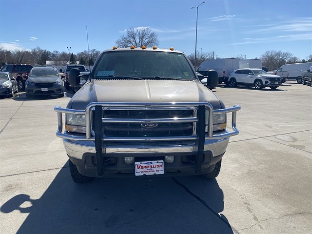 Used 2004 Ford F250 Lariat image 2