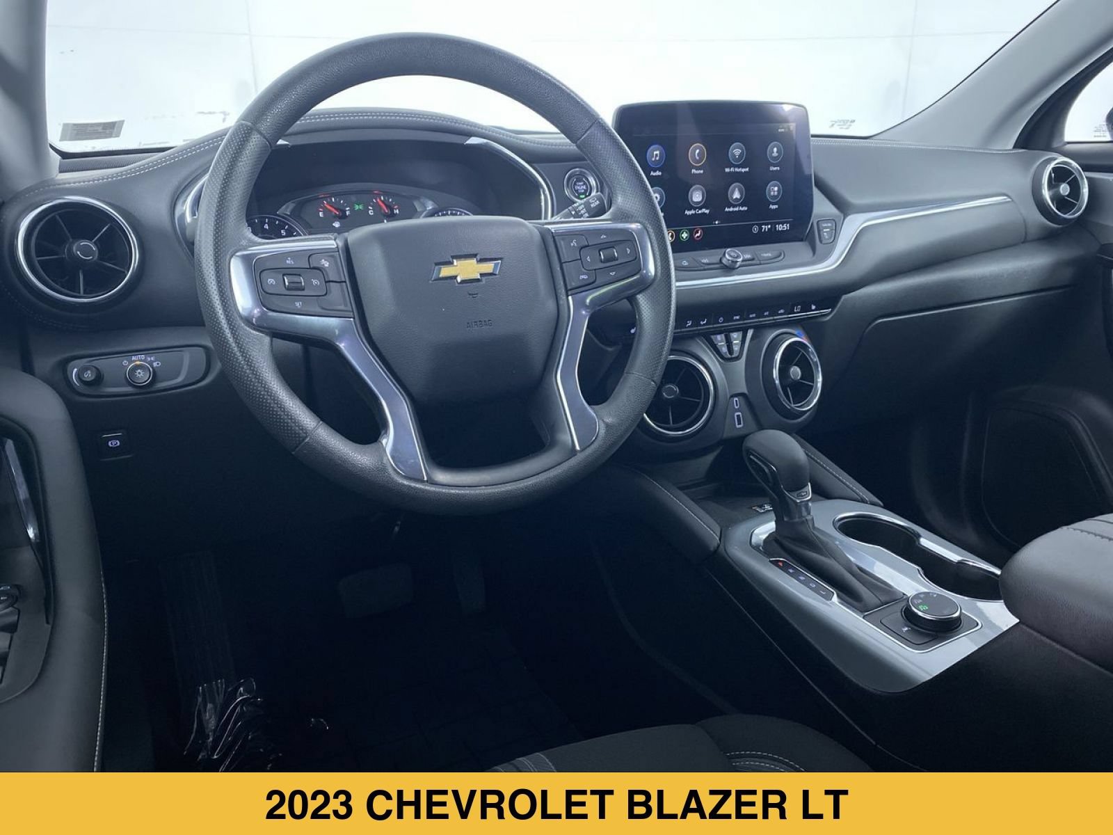 Certified 2023 Chevrolet Blazer LT w/ Convenience Package AWD/4WD image 2