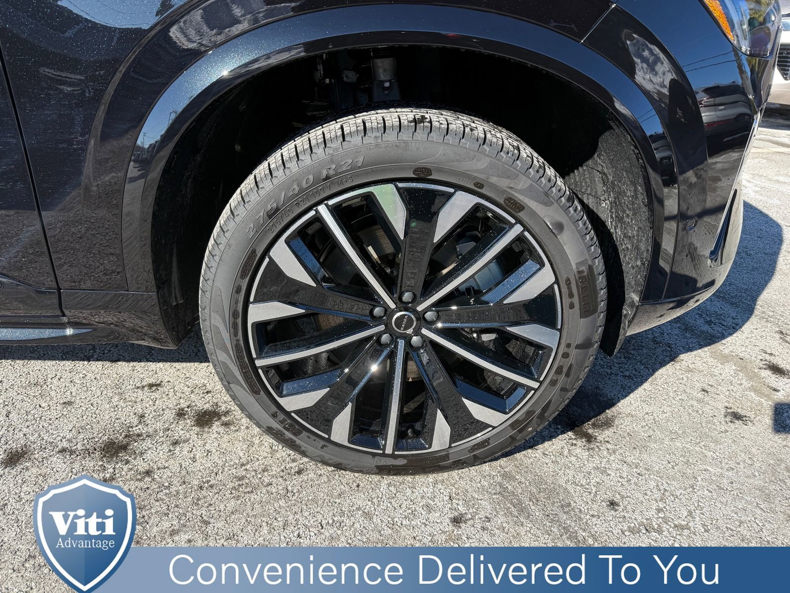 New 2026 Volvo XC90 T8 Plus w/ Protection Package Premier image 10