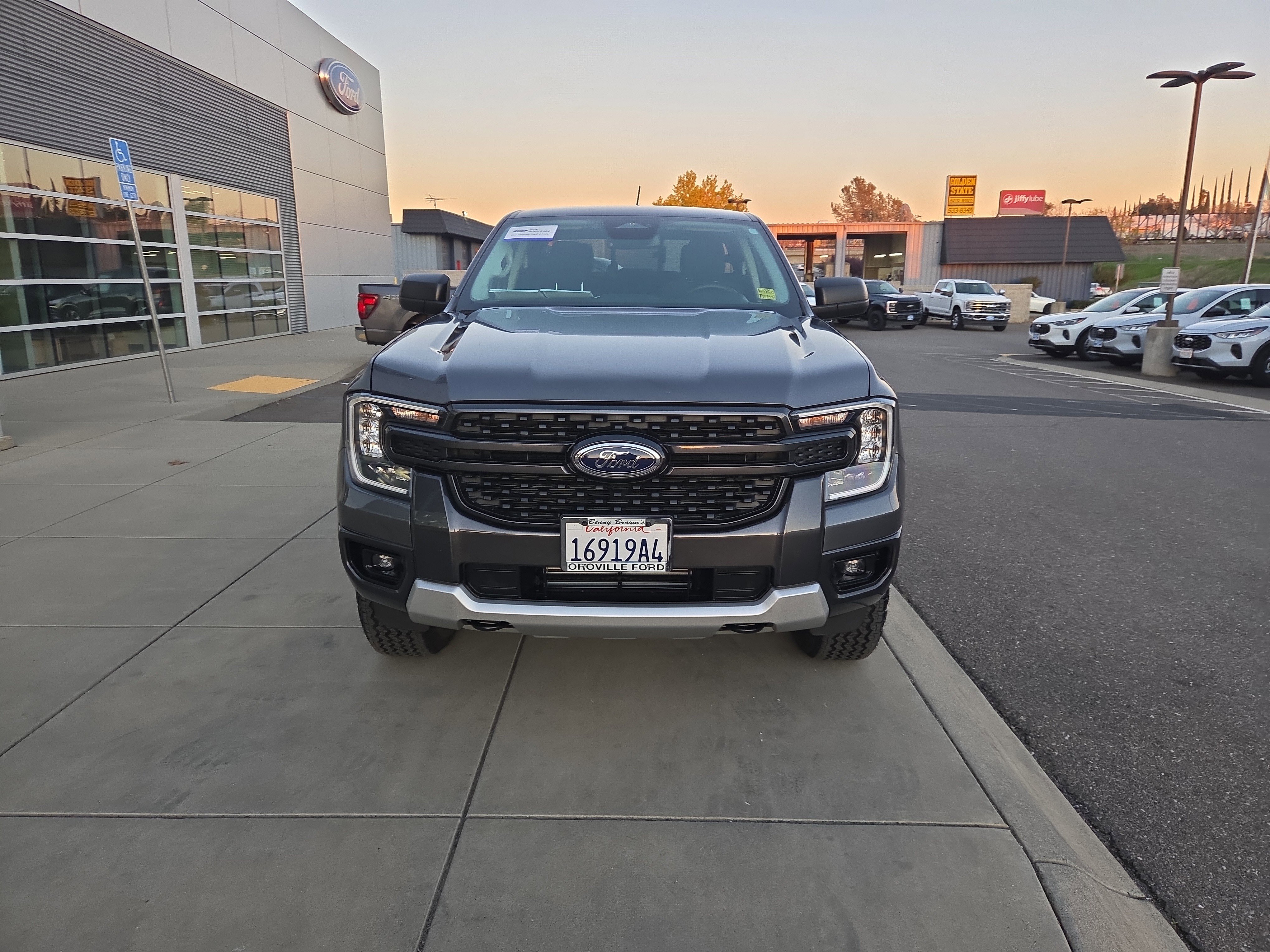 Used 2024 Ford Ranger XLT w/ FX4 Off-Road Package image 8