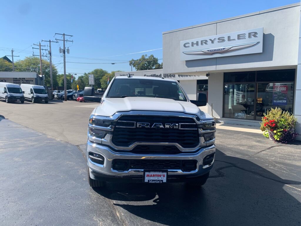New 2026 RAM 2500 Tradesman image 3