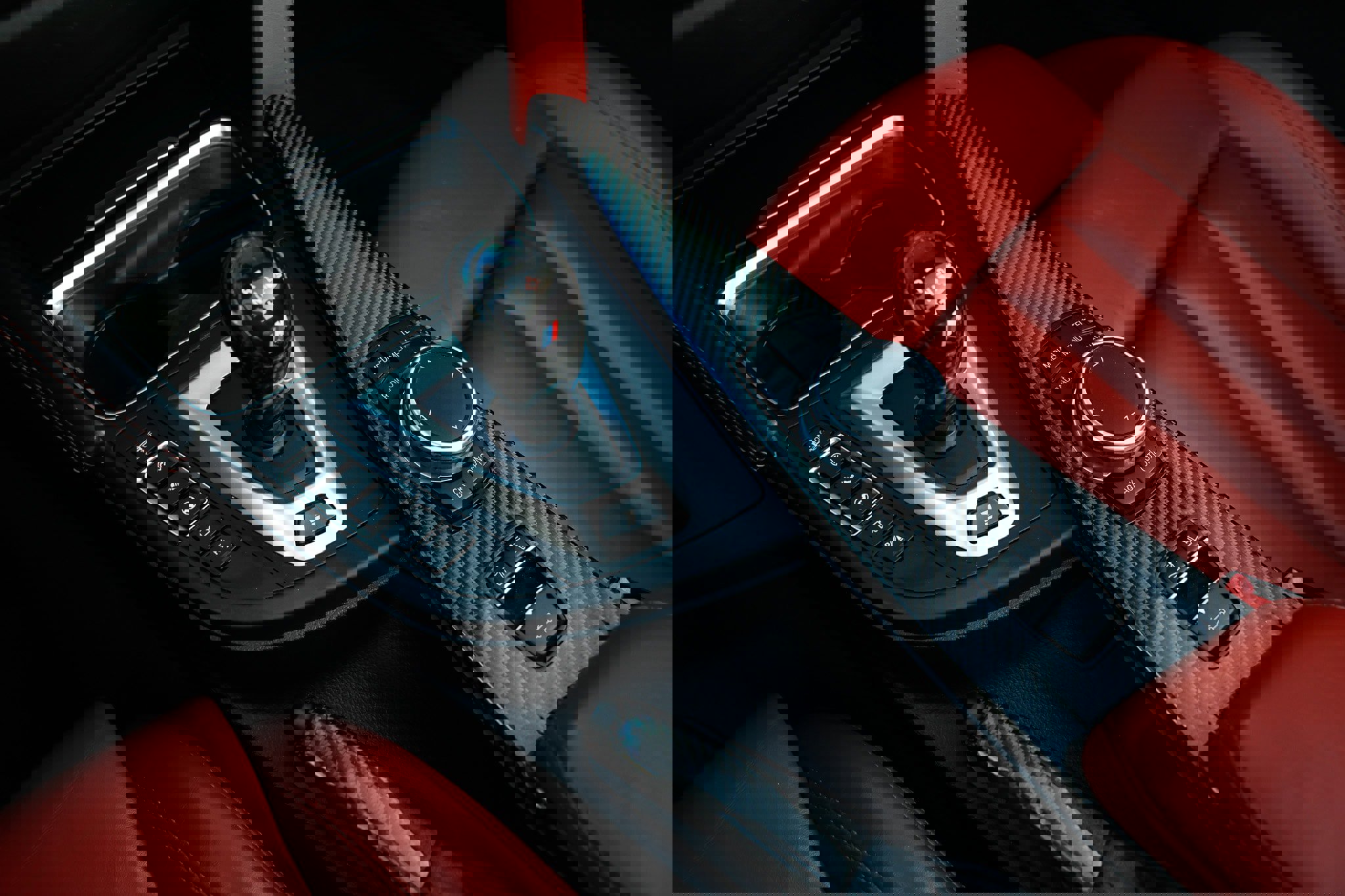 Used 2016 BMW M4 Convertible image 39